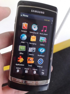 Samsung i8910