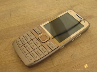 Nokia E52 złota